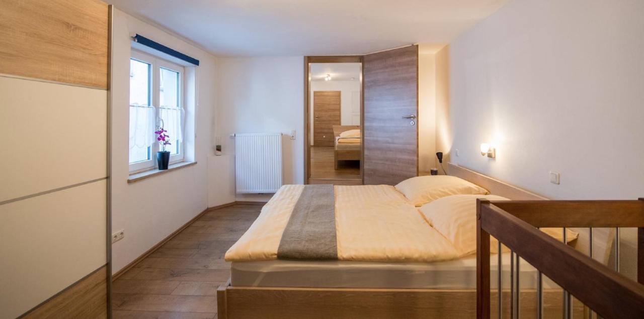 Ferienwohnungen Schmid Regensburg Exterior foto